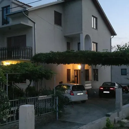 Apartments Sofija Trogir Exterior photo